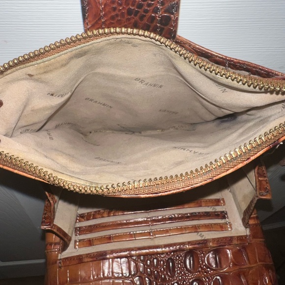 Brahmin crossbody - Picture 7 of 7